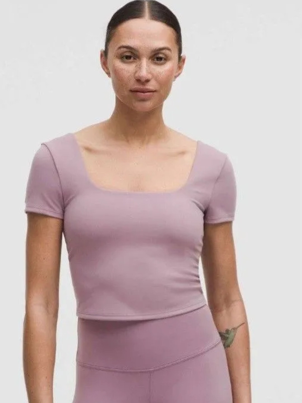 NWT Lululemon Wunder Under Smooth Cover Square-Neck T-Shirt Lavender Lux Size 8
